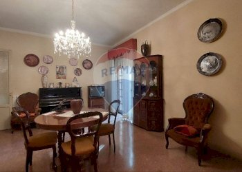 Sala da pranzo - Appartamento Via Villa Sperlinga
 
15, Palermo - foto 4