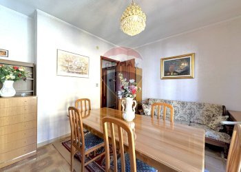 Sala da pranzo - Casa indipendente Via Verteglia
 
93, Montella - foto 23