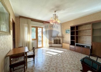 Soggiorno - Casa indipendente Via Verteglia
 
93, Montella - foto 37