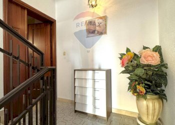 Hall / corridoio - Casa indipendente Via Verteglia
 
93, Montella - foto 42