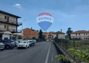 Edificio all\'aperto - Box Via Etnea
 
394, Tremestieri Etneo - foto 9