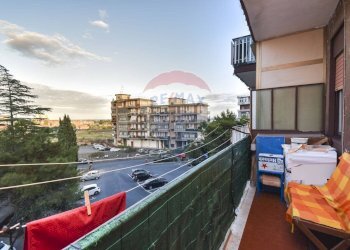 Balcone - Quadrilocale Viale Nitta
 
16/A, Catania - foto 11