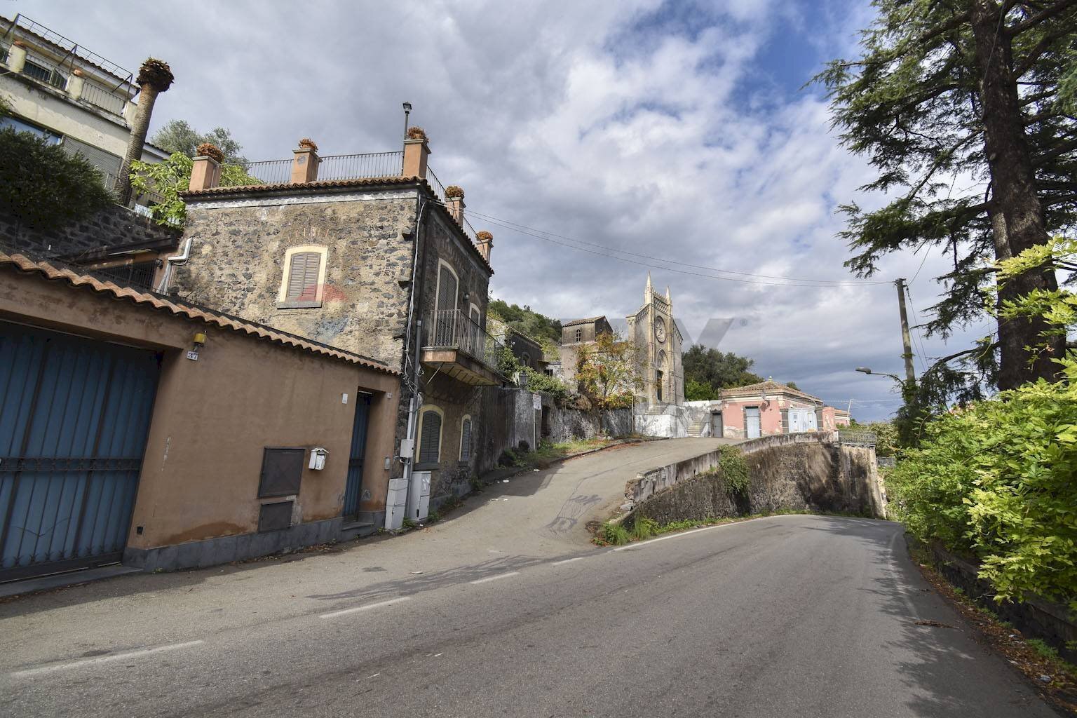 Casa all\'aperto - Rustico Via Provinciale Per Riposto
 
41, Acireale - foto 1