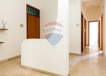 Hall / corridoio - Appartamento via delle terme
 
141, Acireale - foto 8