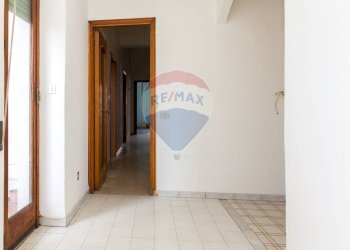 Hall / corridoio - Appartamento via delle terme
 
141, Acireale - foto 30
