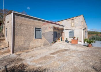 Terrazza - Casa indipendente Via Croce Del Vicario
 
139, Caltagirone - foto 3