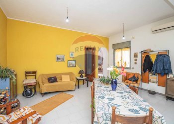 Sala da pranzo - Casa indipendente Via Croce Del Vicario
 
139, Caltagirone - foto 7