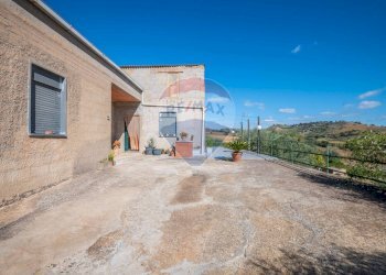 Casa all\'aperto - Casa indipendente Via Croce Del Vicario
 
139, Caltagirone - foto 23