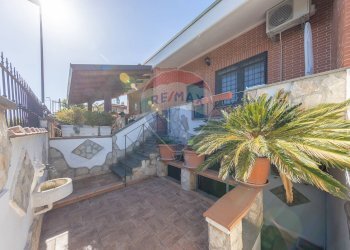 Terrazza - Villa a Schiera Via San Mauro di Castelverde
 
20, Roma - foto 3