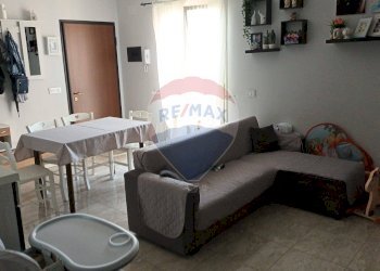 Sala da pranzo - Trilocale via Pisa
 
54, Misterbianco - foto 5