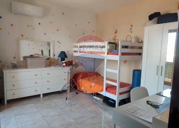 Camera / camera da letto - Trilocale via Pisa
 
54, Misterbianco - foto 8