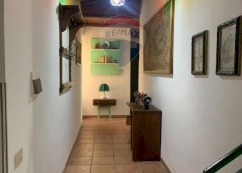 Hall / corridoio - Casa indipendente via S.Maria degli Angeli
 
2, Gaggi - foto 12