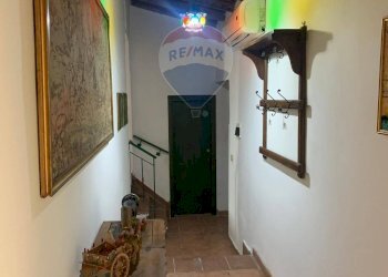 Hall / corridoio - Casa indipendente via S.Maria degli Angeli
 
2, Gaggi - foto 13