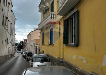 Edificio all\'aperto - Bilocale Corso Ruggiero Bonghi
 
10c, Rodi Garganico - foto 21