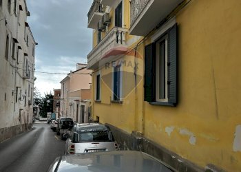 Edificio all\'aperto - Bilocale Corso Ruggiero Bonghi
 
10c, Rodi Garganico - foto 24