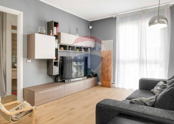 Soggiorno - Villa a Schiera Via G. Pastore
30, Saronno - foto 8