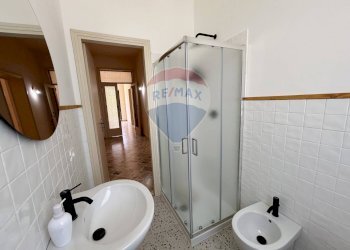 Bagno - Casa indipendente via castellammare
 
181, Valderice - foto 21