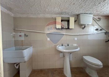 Bagno - Casa indipendente via castellammare
 
181, Valderice - foto 39