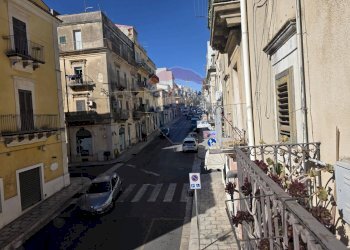 Edificio all\'aperto - Casa semi indipendente Corso Italia
 
333, Ragusa - foto 3