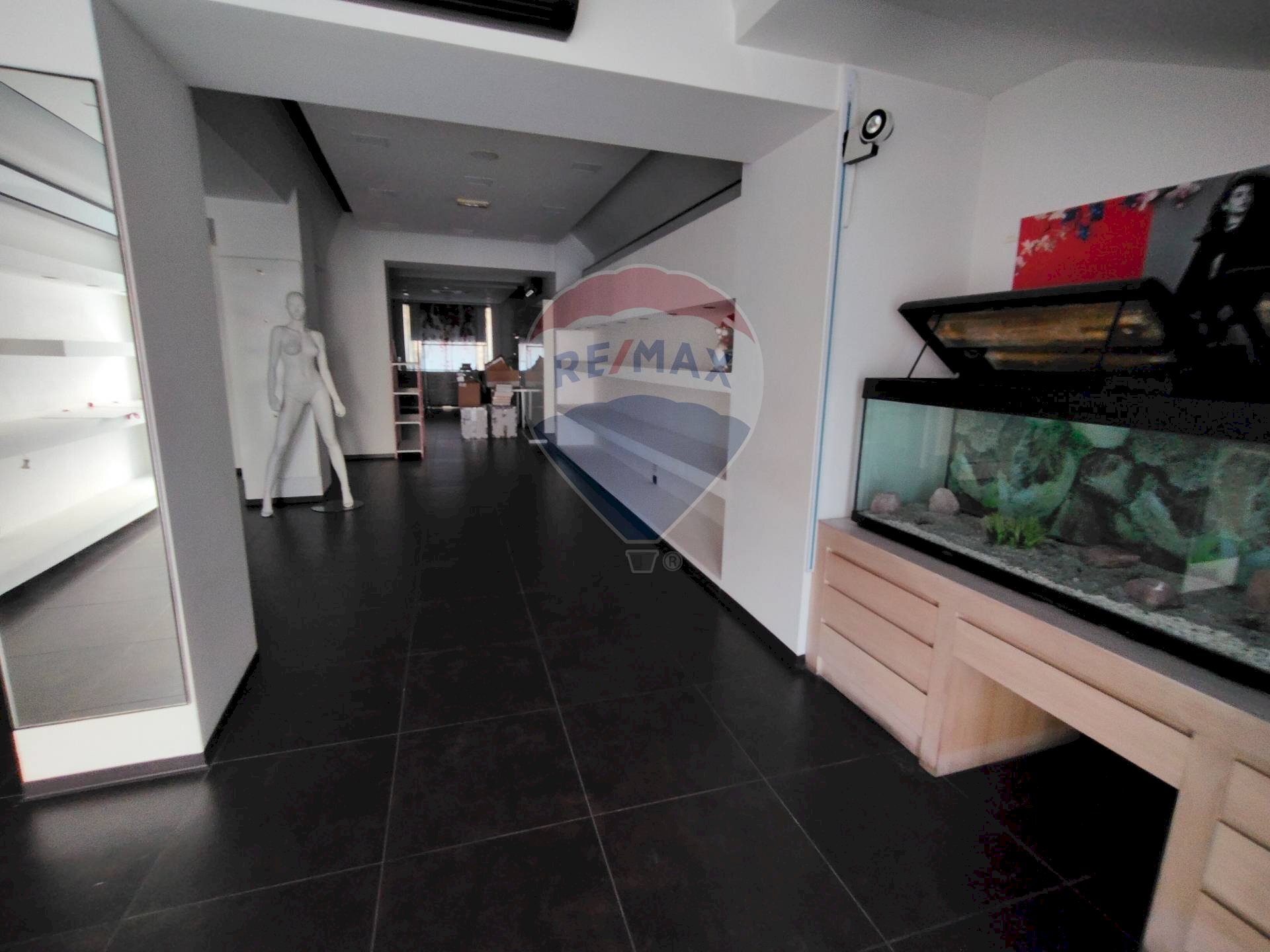 Hall / corridoio - Locale Commerciale Ragusa - foto 2