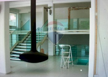 Scale - Locale Commerciale VIA Cellini
 
20, Comiso - foto 2