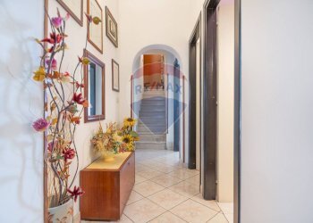 Hall / corridoio - Casa semi indipendente Vico VIII Roma
 
1, Fara San Martino - foto 6