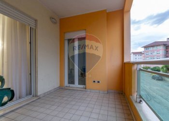 Terrazza - Appartamento Via caduti sul Lavoro
 
14, Chieti - foto 9