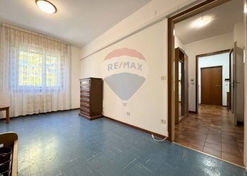 Stanza vuota - Trilocale Via Brescia
 
8, Pasian di Prato - foto 16