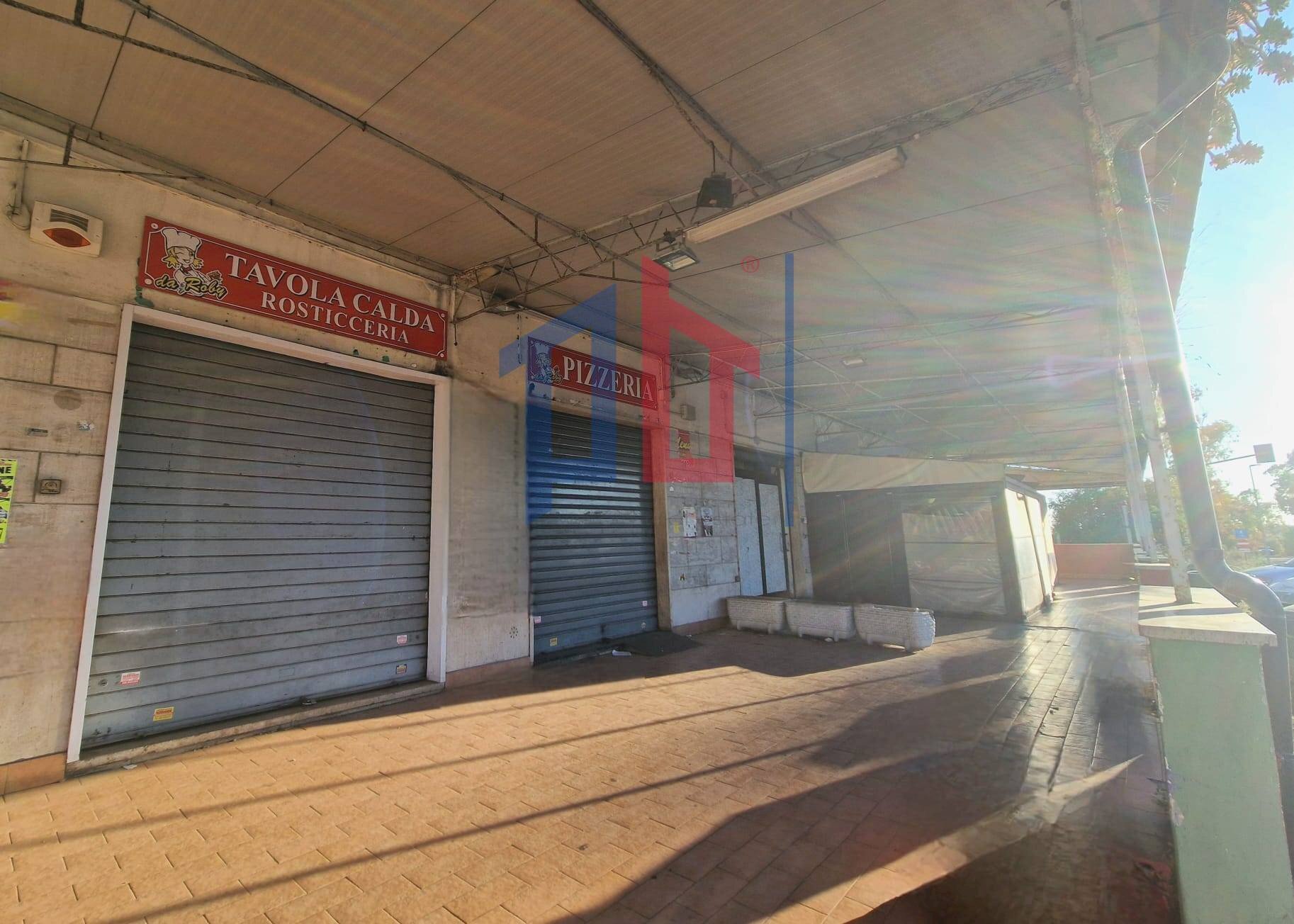 Foto 3 - Commercial Premises Largo Genova, Ardea - photo 3