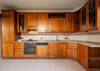 Foto 7 - Villa a Schiera via padre Massimiliano kolbe
 
1, Paese - foto 7