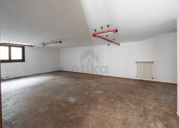 Foto 30 - Villa a Schiera via padre Massimiliano kolbe
 
1, Paese - foto 30