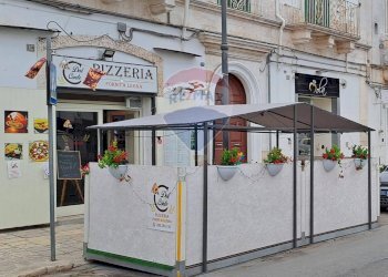 Edificio all\'aperto - Commercial Activity Via Mercadante
 
134, Martina Franca - photo 10