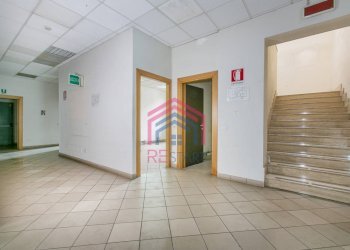 Foto 11 - Locale Commerciale Via Pontina, Aprilia - foto 11