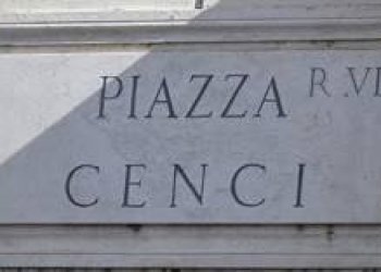 Zona - Shop piazza Benedetto Cairoli, Roma (neighborhood Centro Storico) - photo 2