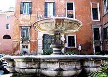 Zona - Negozio piazza Benedetto Cairoli, 8, Roma (zona Centro Storico) - foto 1