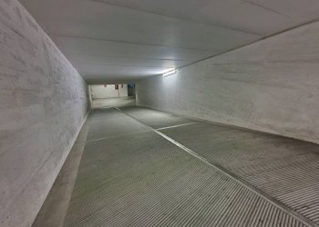 Ingresso - Box via della Piazzetta, 4r, Genova (zona Borgoratti) - foto 5