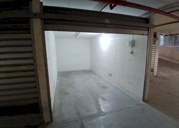 Box auto - Box via della Piazzetta, 4r, Genova (zona Borgoratti) - foto 9