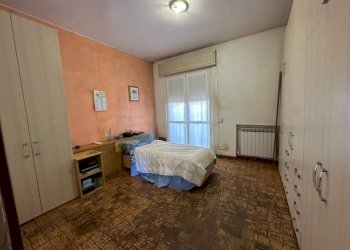 Camera da letto - Trilocale via Carlo Cane, 8, Gallarate - foto 5