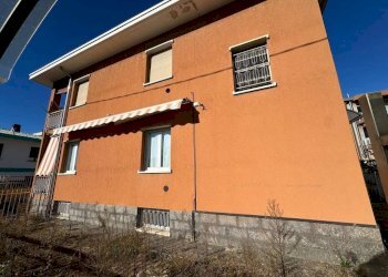 Facciata - Trilocale via Carlo Cane, 8, Gallarate - foto 13