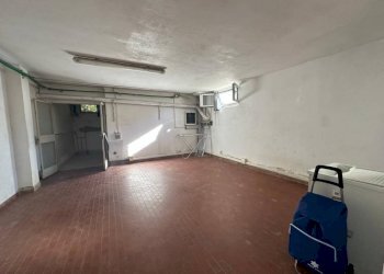 Cucina - Trilocale via Carlo Cane, 8, Gallarate - foto 19