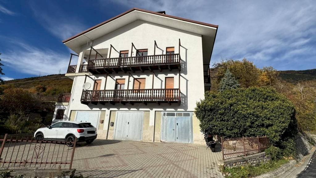 Facciata - Villa Località Sorreley, Saint-Christophe - foto 1