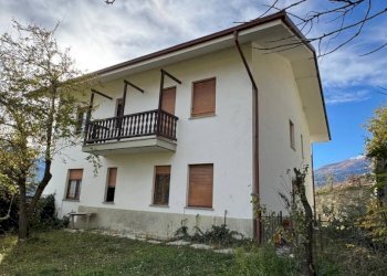 Facciata - Villa Località Sorreley, Saint-Christophe - foto 4