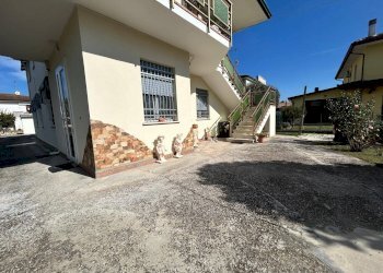 Foto 2 - Appartamento via stazione
 
109, Arquà Polesine - foto 2