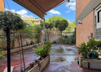 Giardino - Three-room apartment viale Giuseppe Sirtori, Roma - photo 22