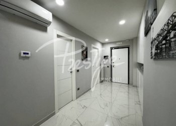 Corridoio - Quadrilocale via Luigi Agretti, La Spezia - foto 4