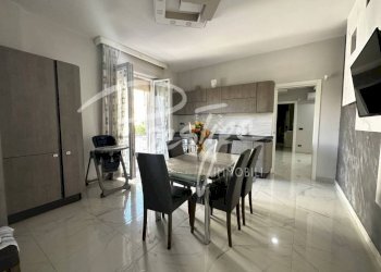 Cucina - Quadrilocale via Luigi Agretti, La Spezia - foto 7