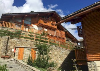 Facciata - Bilocale via Cianfuran, Bardonecchia - foto 1