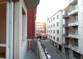 Balcone - Appartamento piazza Antonio Astesano, Asti - foto 13