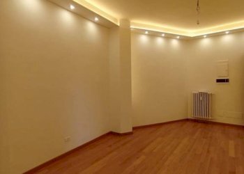 Cucina - Appartamento piazza Antonio Astesano, Asti - foto 14