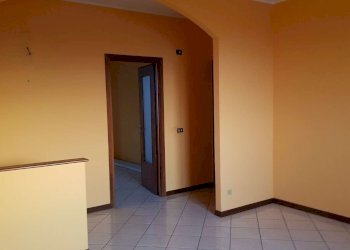 soggiorno - Trilocale via Pinetti, Montodine - foto 8